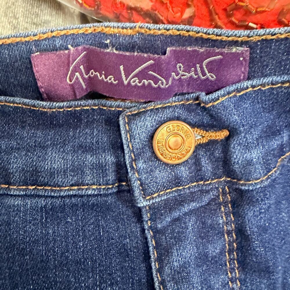 Gloria Vanderbilt Dark Blue Straight Leg Jeans - Picture 3 of 5